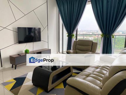 Freehold full loan service apartment corner lot at greenfield regency tampoi skudai, Johor, Tampoi