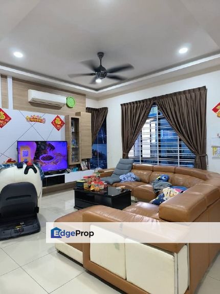 Freehold double storey cluster house end lot renovated and guarded at kangkar pulai skudai, Johor, Kangkar Pulai