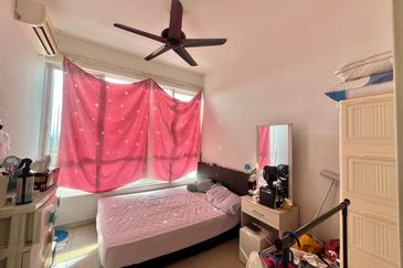 Dedaun Hijau (Greenfield Regency)