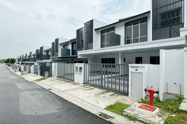 Iconia Garden Residence @ Taman Impian Emas