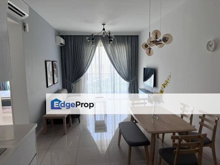 Fully furniture mid floor service apartment at elysia park medini with balcony, Johor, Nusajaya