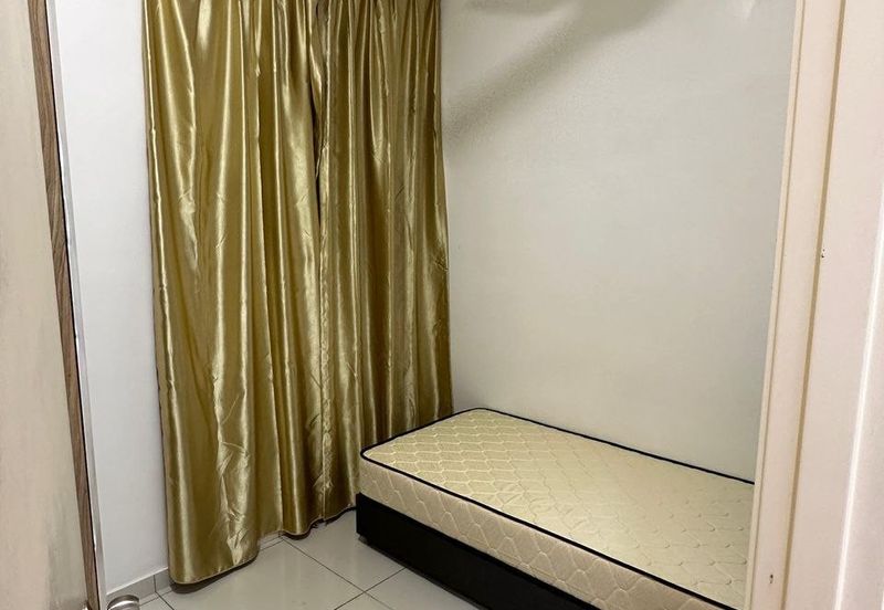 D'Summit Residences @ Kempas Utama