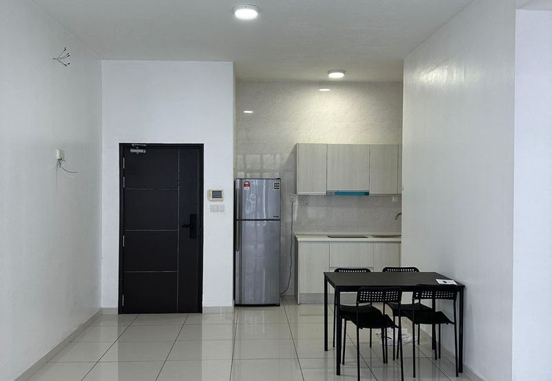 D'Summit Residences @ Kempas Utama