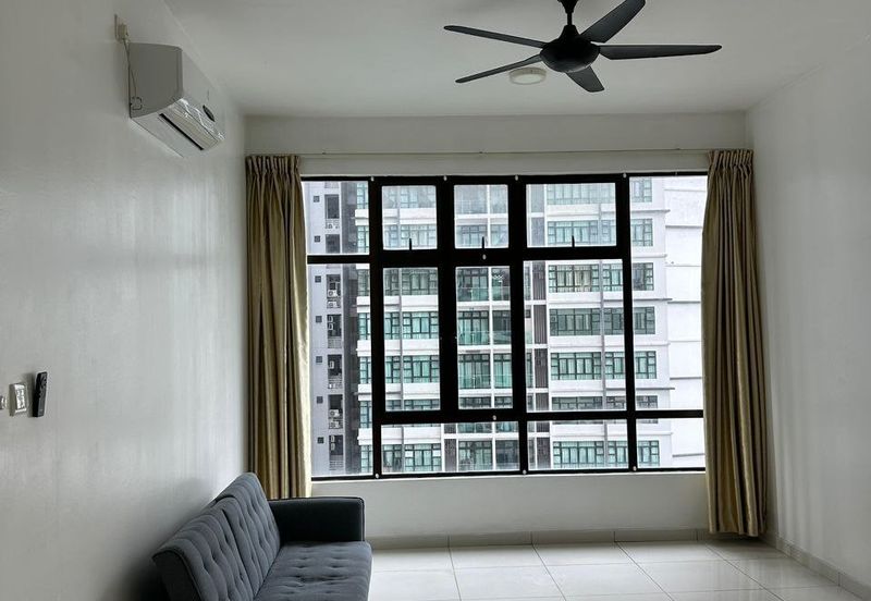 D'Summit Residences @ Kempas Utama