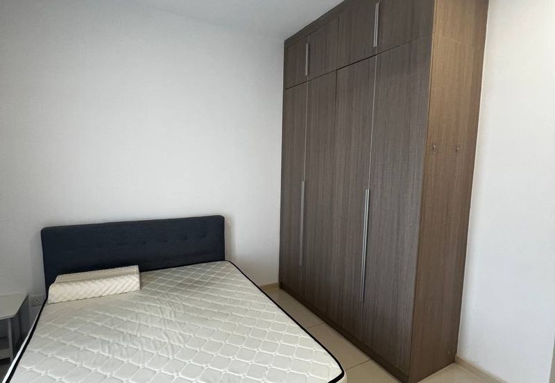 The M @ Medini Macrolink