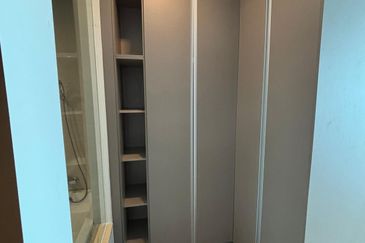 Puteri Cove Residences