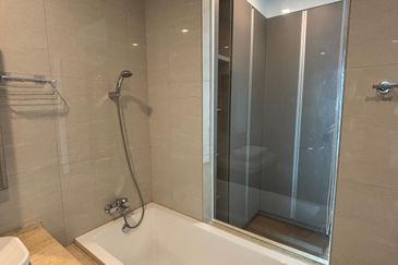 Puteri Cove Residences