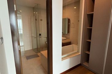 Puteri Cove Residences