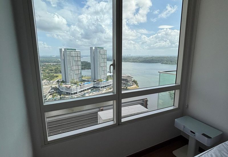 Puteri Cove Residences