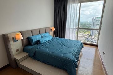 Puteri Cove Residences