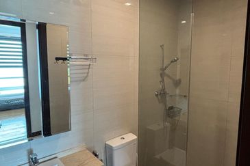 Puteri Cove Residences