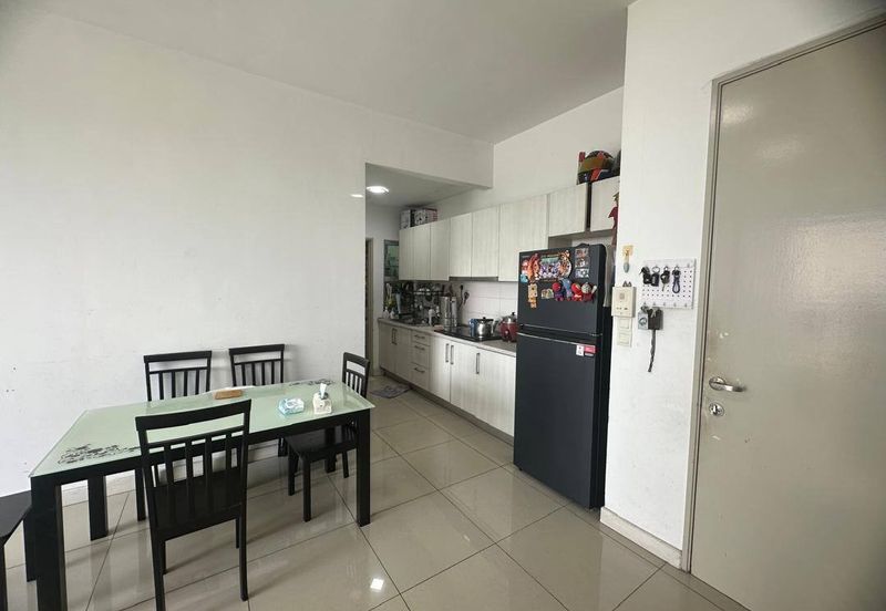 Dedaun Hijau (Greenfield Regency)