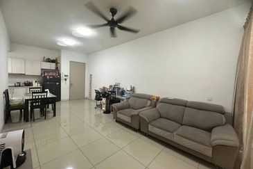 Dedaun Hijau (Greenfield Regency)