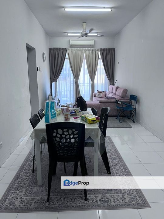 Freehold full loan 3 room service apartment at jentayu tampoi skudai, Johor, Tampoi