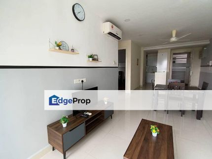 Fully furniture 2 room service apartment renovated at medini signature , Johor, Nusajaya