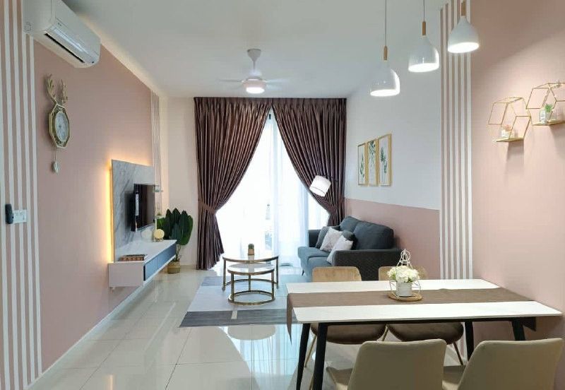 The M @ Medini Macrolink