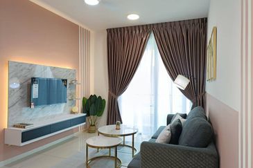 The M @ Medini Macrolink