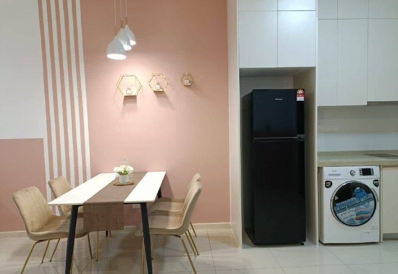 The M @ Medini Macrolink