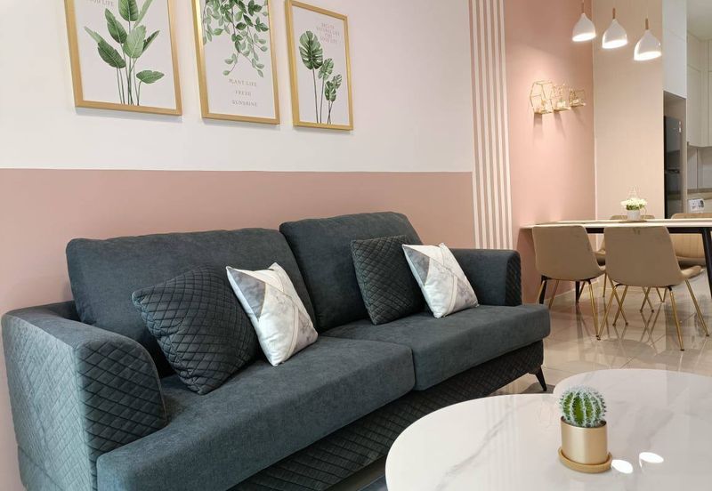 The M @ Medini Macrolink