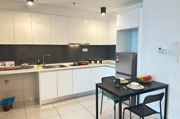 Almas @ Puteri Harbour