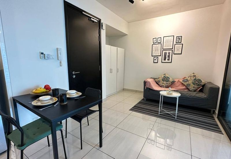 Almas @ Puteri Harbour