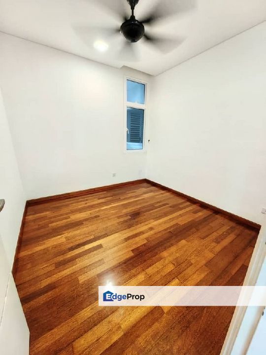 Full loan 2 room service apartment at one medini iskandar puteri, Johor, Nusajaya