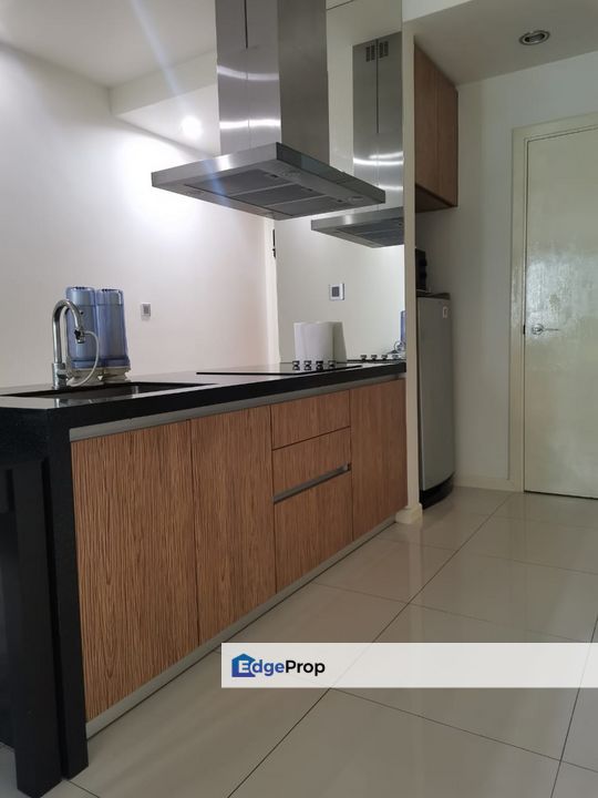 Freehold 1 room service apartment at impiana east ledang iskandar puteri, Johor, 