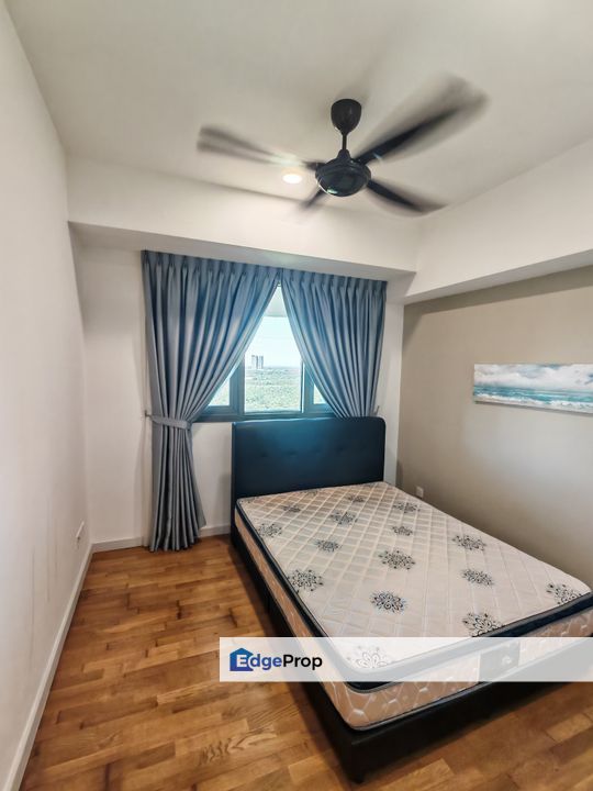Fully furniture mid floor service apartment at iskandar residence medini, Johor, Nusajaya