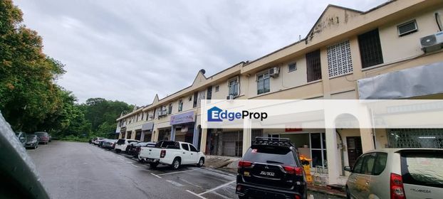 Freehold 3 room shop apartment for sales in tama pulai utama skudai, Johor, Skudai
