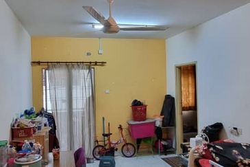 Pulai Utama Shop Apartment