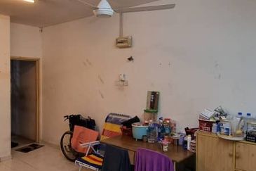 Pulai Utama Shop Apartment