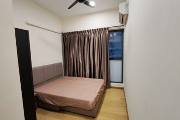 Baypoint @ Country Garden Danga Bay