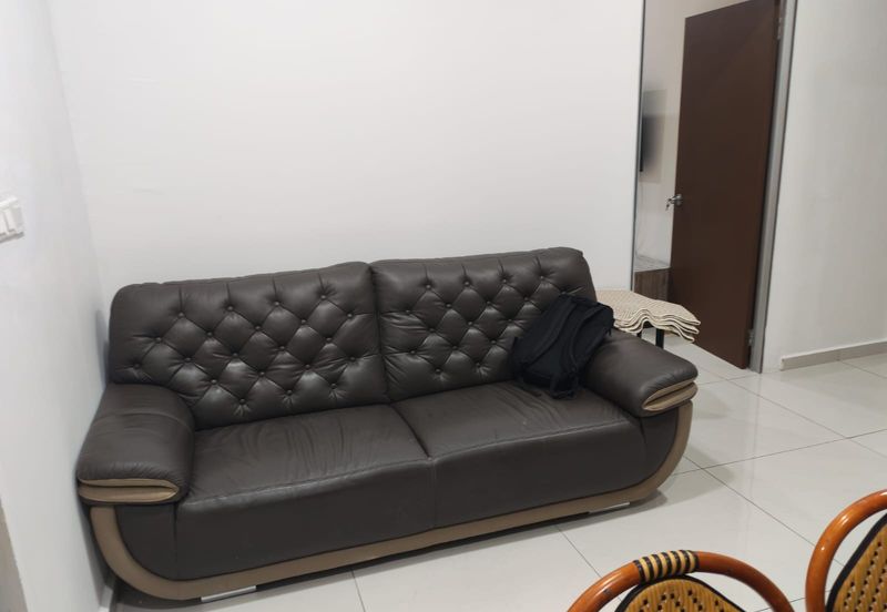 Baypoint @ Country Garden Danga Bay