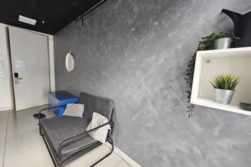 Dedaun Hijau (Greenfield Regency)