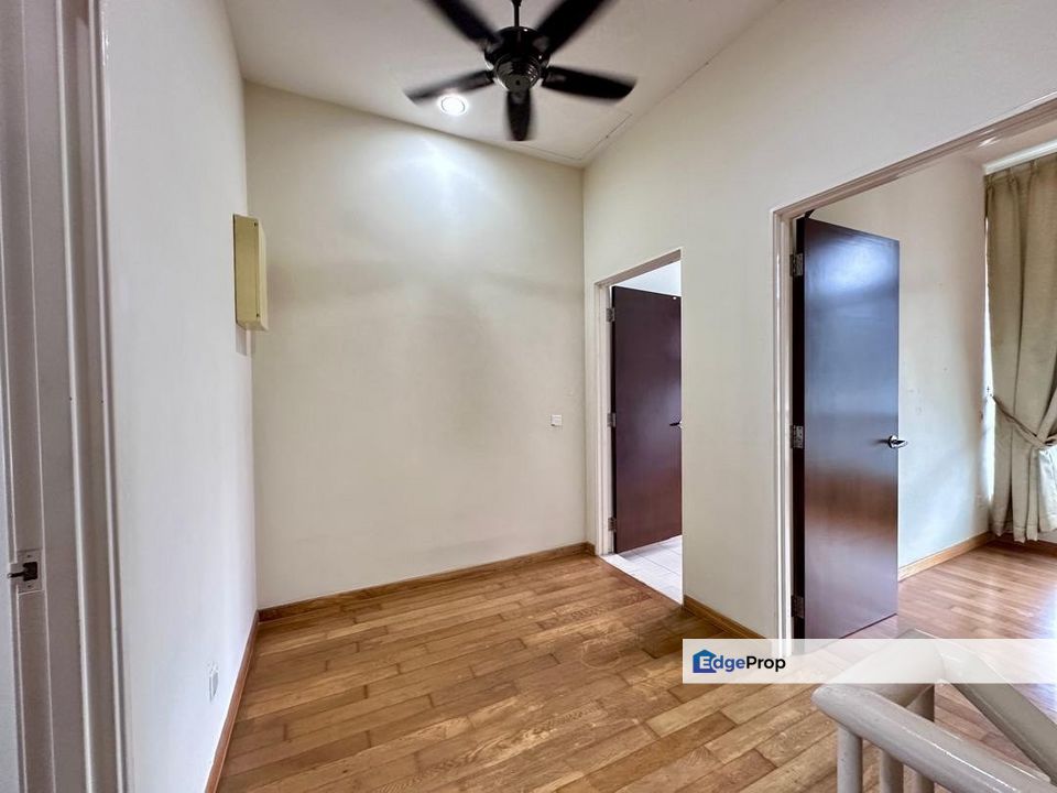 Freehold the seed townhouse duplex unit guarded at sutera utama skudai, Johor, Skudai