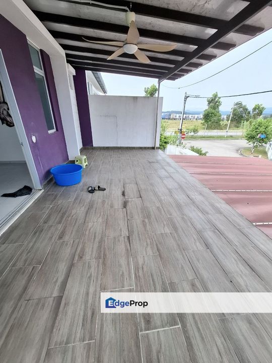 Freehold double storey cluster house guarded at taman pulai mutiara gelang patah, Johor, Kangkar Pulai