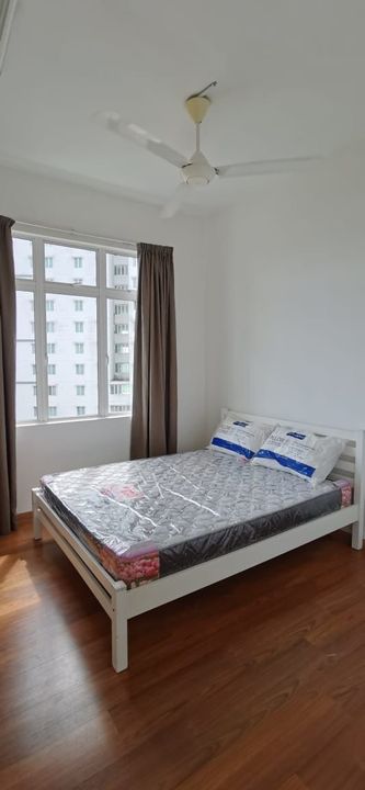 Freehold 3 room service apartment at nusa height gelang patah, Johor, Gelang Patah