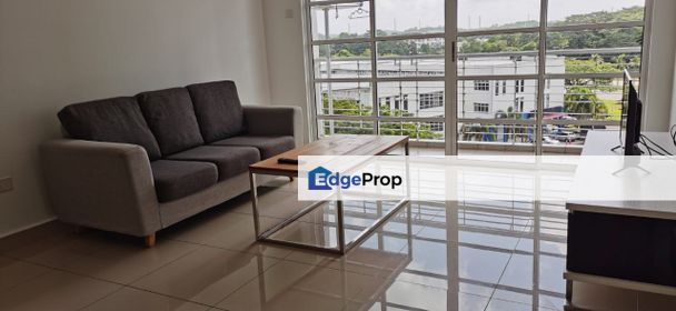 Freehold 3 room service apartment at nusa height gelang patah, Johor, Gelang Patah
