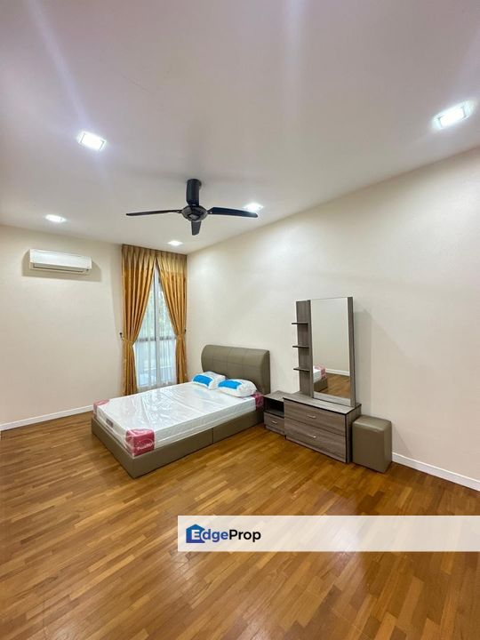 Fully furniture 4 room townhouse ground floor for rent in residence ledang east ledang, Johor, East Ledang