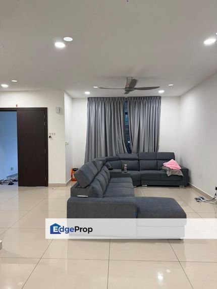 Freehold double storey cluster house renovated and guarded at mutiara bestari skudai, Johor, Johor Bahru