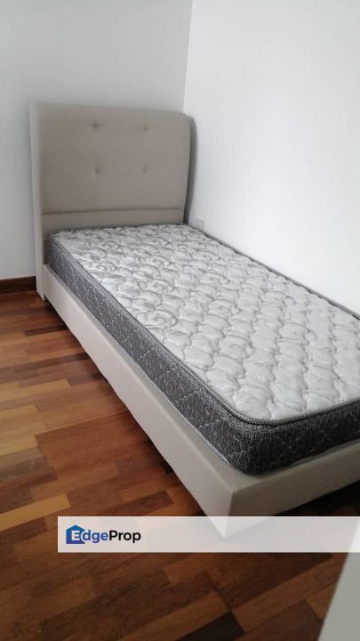 Fully furniture mid floor service apartment at horizon residence bukit indah, Johor, Bukit Indah