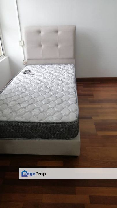 Fully furniture mid floor service apartment at horizon residence bukit indah, Johor, Bukit Indah