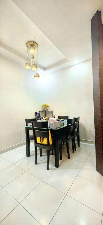 Freehold double storey landed house renovated and guarded at taman bukit indah iskandar puteri, Johor, Johor Bahru