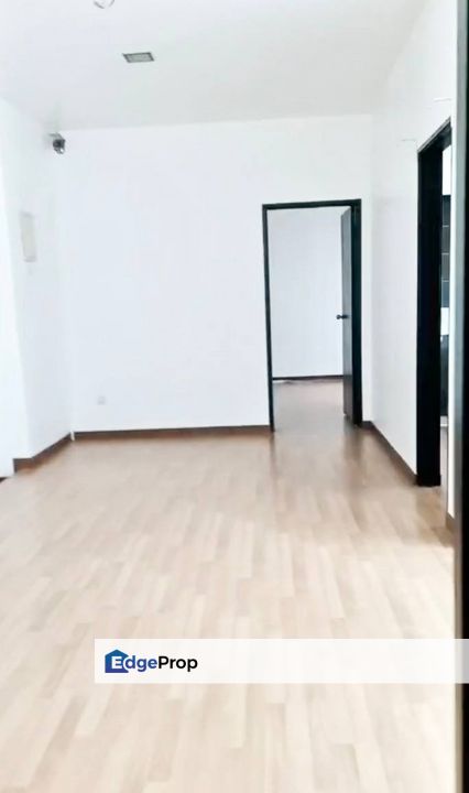 Freehold double storey cluster house guarded at taman bestari height iskandar puteri, Johor, Johor Bahru