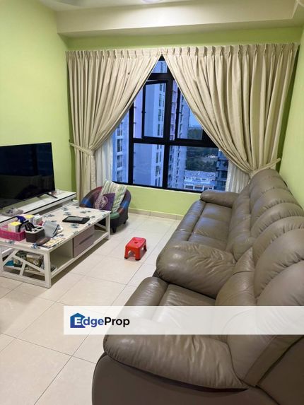 3 room service apartment fully furniture at the garden residence mutiara mas skudai, Johor, Skudai