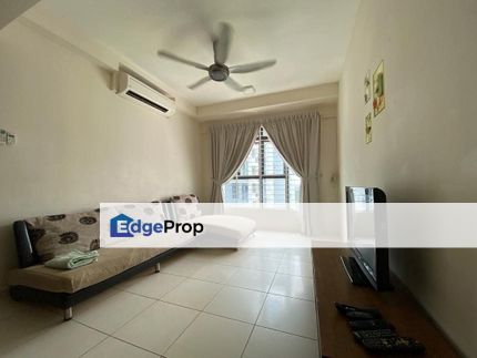 3 room service apartment partial furniture 2 car park at the garden residence mutiara mas skudai, Johor, Skudai