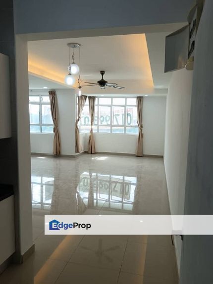 Freehold studio unit unblock view at perling height iskandar puteri johor, Johor, Johor Bahru
