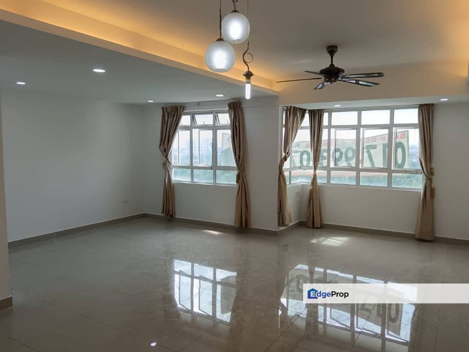 Freehold studio unit unblock view at perling height iskandar puteri johor, Johor, Johor Bahru