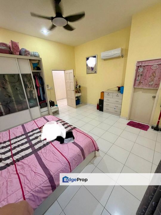 Freehold double storey landed house renovated and guarded at taman bukit indah iskandar puteri, Johor, Johor Bahru