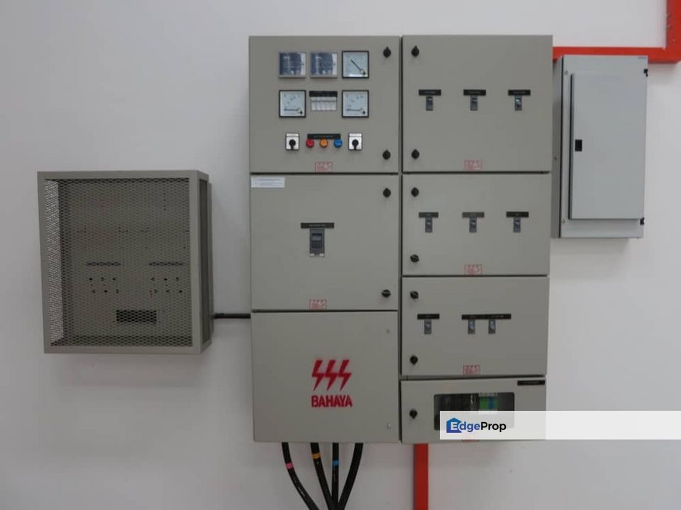 Freehold semi detached factory medium industrial at setia business park gelang patah, Johor, Gelang Patah